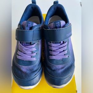 Tsukihoshi turbo, purple and navy, size 12